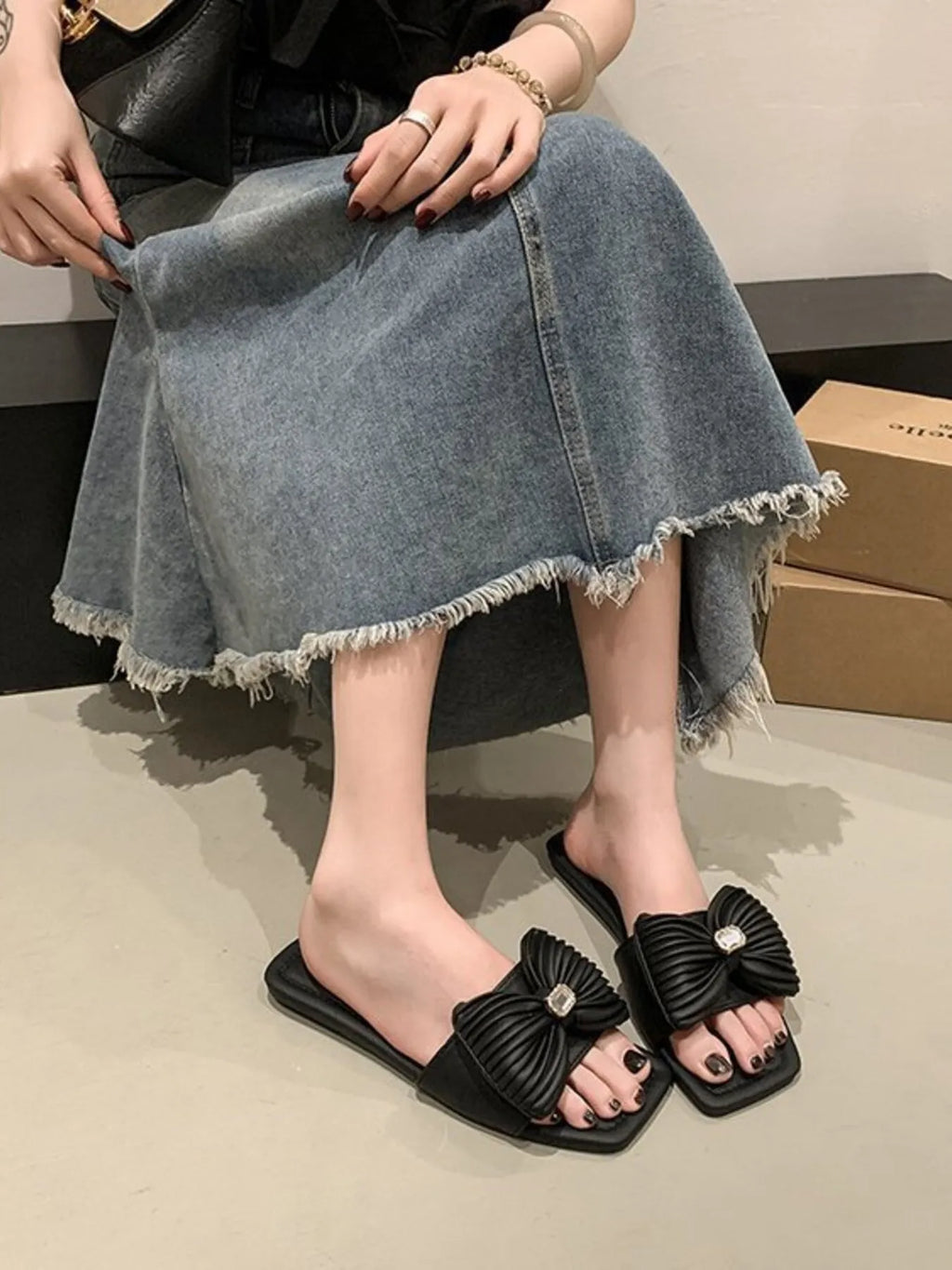 c367f932414c4fa9894de3aef3632030-Max-Origin